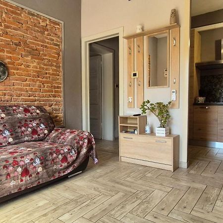 Piero'S Apartment Carbonia Dış mekan fotoğraf